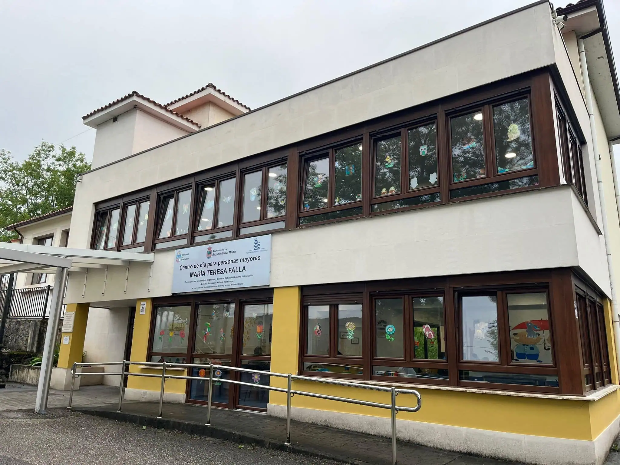 Centro de día de Anero (5)